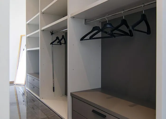 Апартаменты Gigi Suites&apartments *