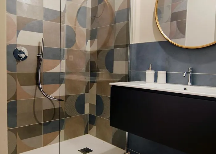 Gigi Suites&apartments Апартаменты