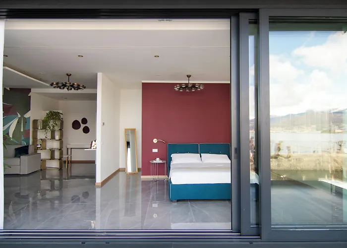 Gigi Suites&apartments Стреза