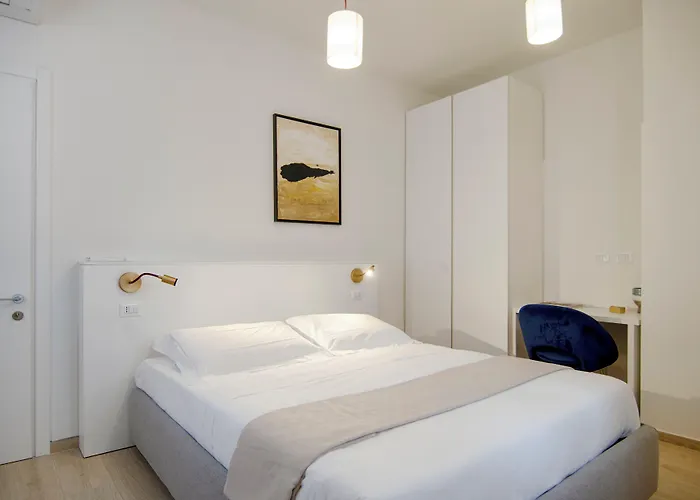 Gigi Suites&apartments Стреза